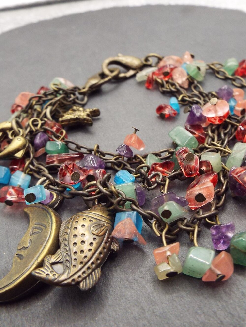 BEACHY COLORFUL GEMSTONE CRYSTALS BRONZY MOON, FISH, DOLPHIN HEART BRACELET M